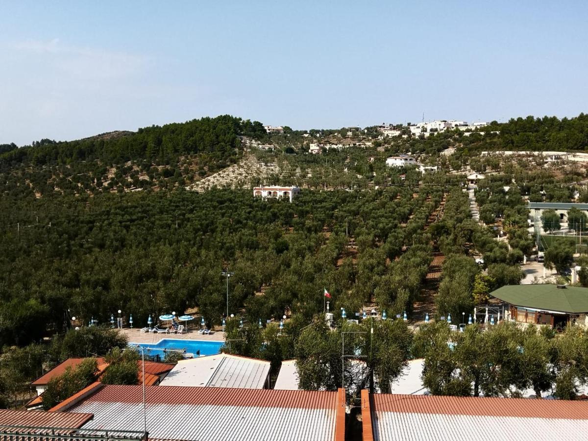 Villaggio Mare Blu Vieste Bagian luar foto