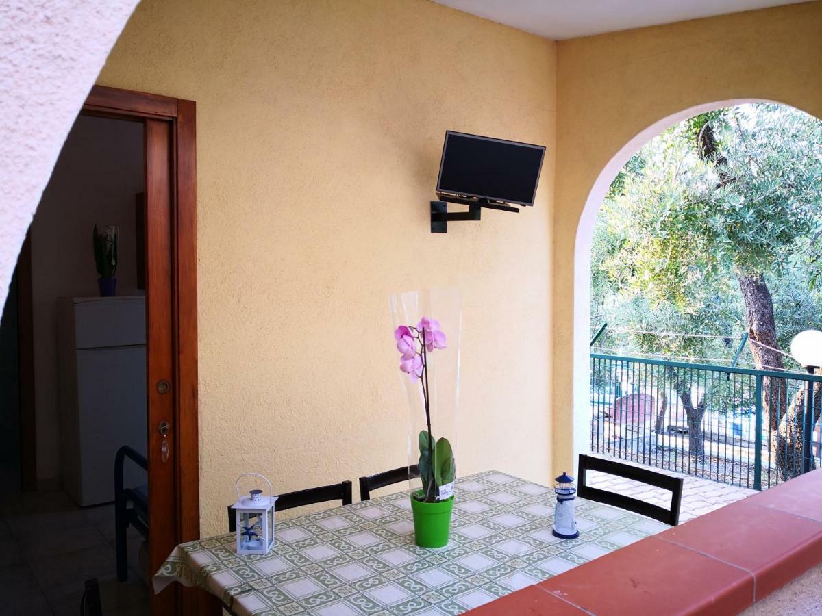 Villaggio Mare Blu Vieste Bagian luar foto