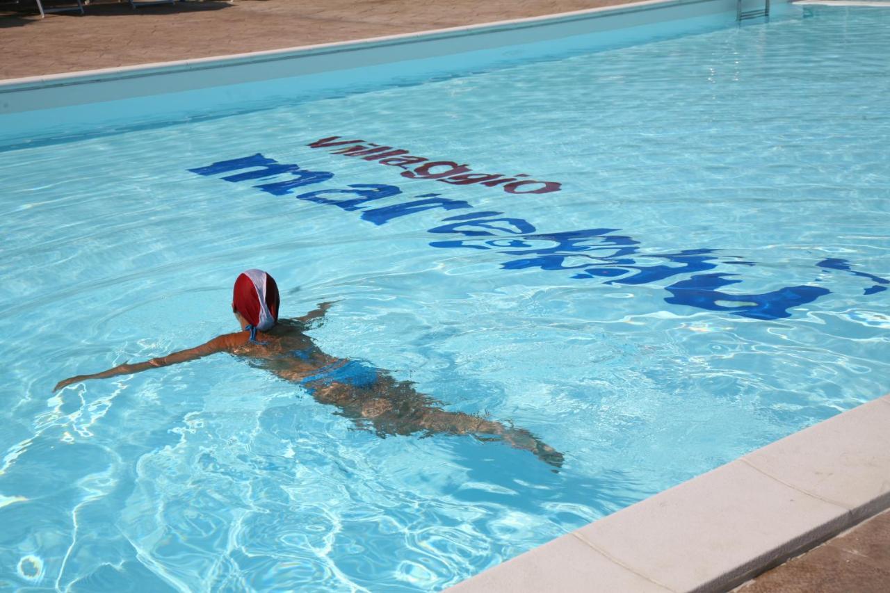 Villaggio Mare Blu Vieste Bagian luar foto
